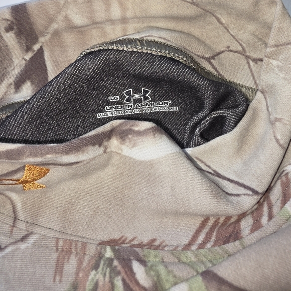 Under Armour Men's Large Realtree Camo Compression Long Sleeve Shirt Mock Neck - Picture 3 of 8